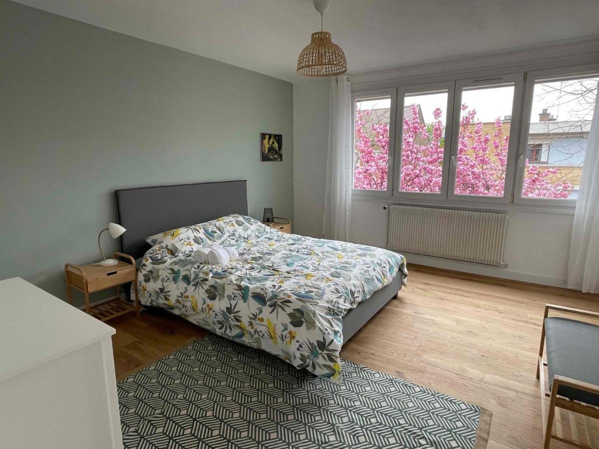 La Chambre Jaune Maison Avec Grande Terrasse Et Garage Prive Villa Lilla Esterno foto